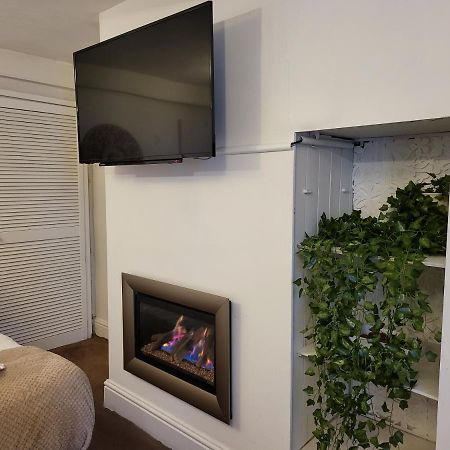 Seaside Flat With Fast Wifi Apartment Scarborough Exterior foto